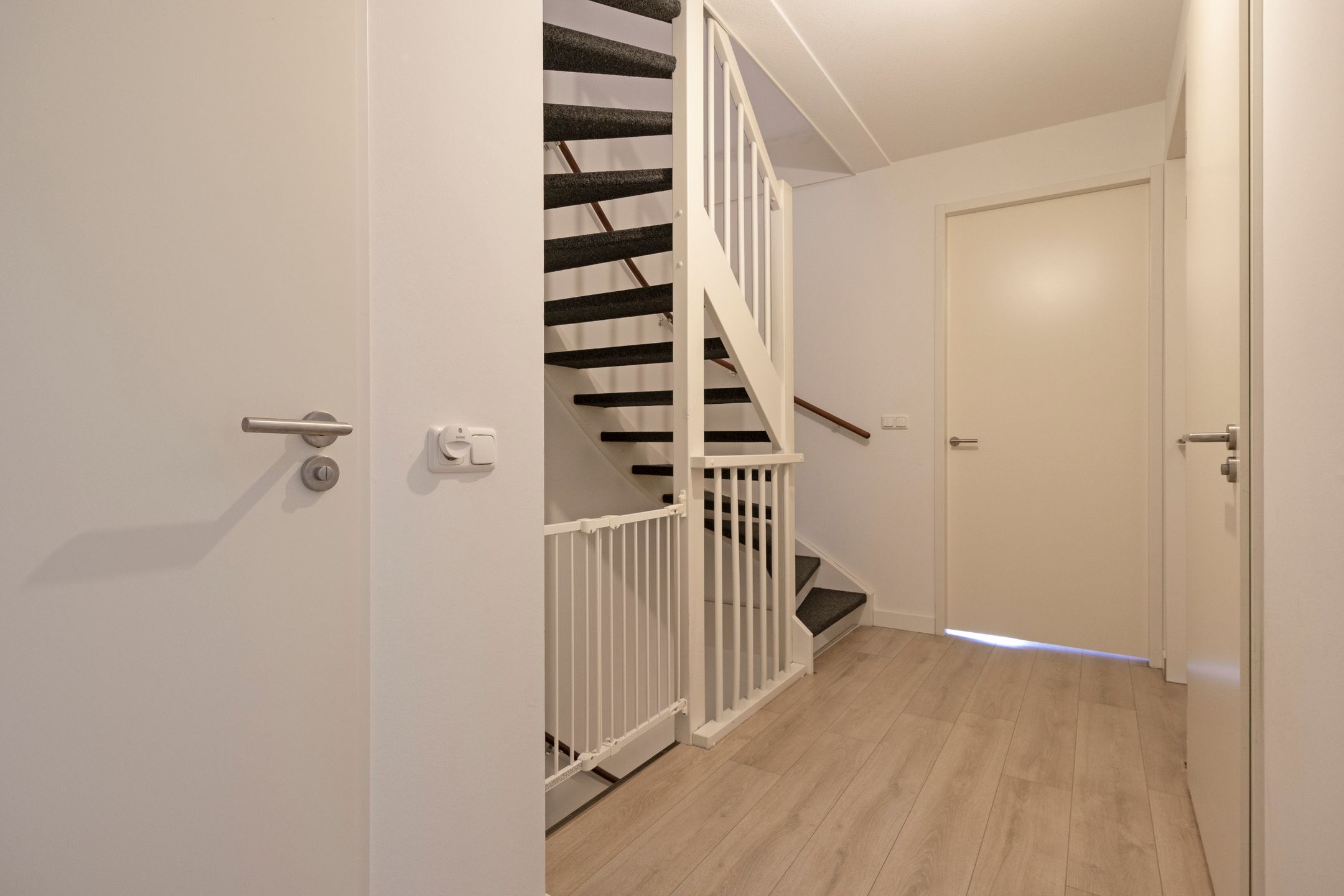 Foto 36 van Oversteek 56