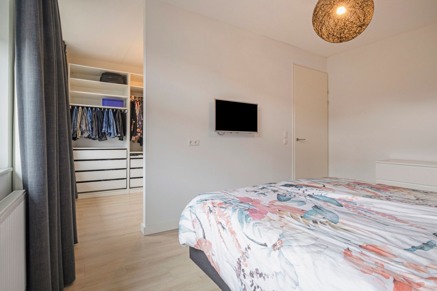 Foto 25 van Oversteek 56