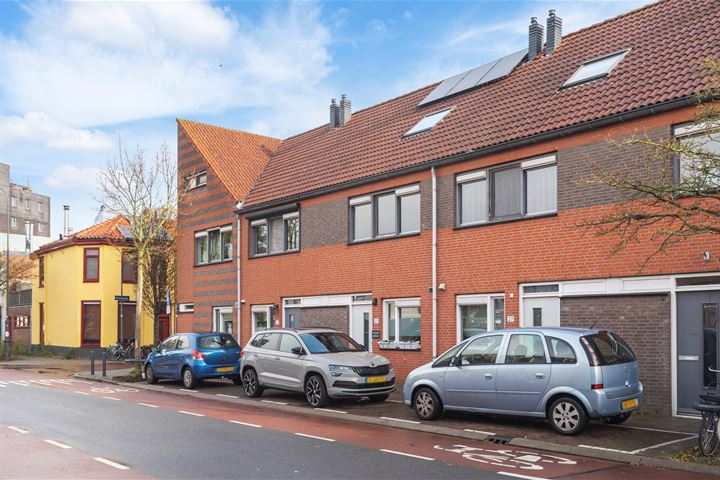 Bekijk foto 1 van Nagtzaamstraat 25