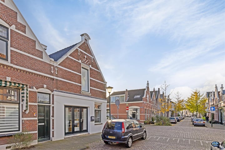 Bekijk foto 34 van Callenburgstraat 9