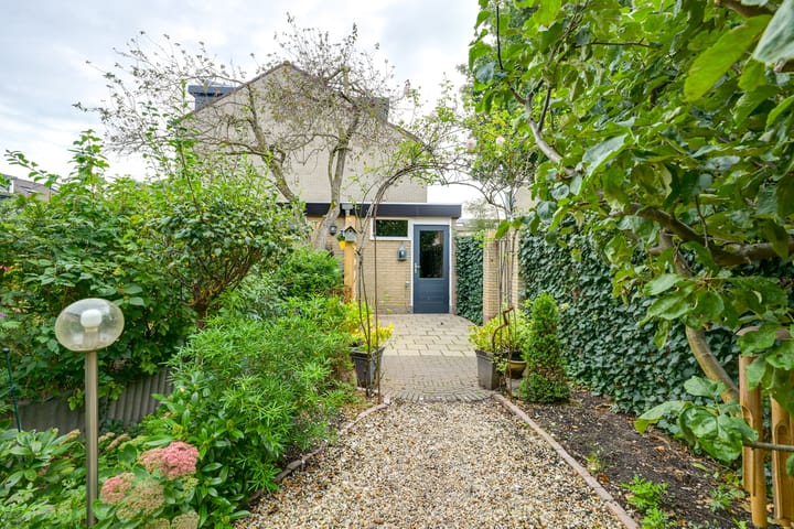 Foto 5 van Bartokstraat 28