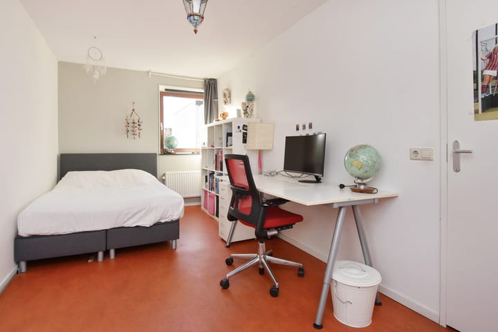 Foto 26 van Zomereik 75