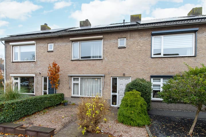 Foto 6 van Rentmeestersstraat 4