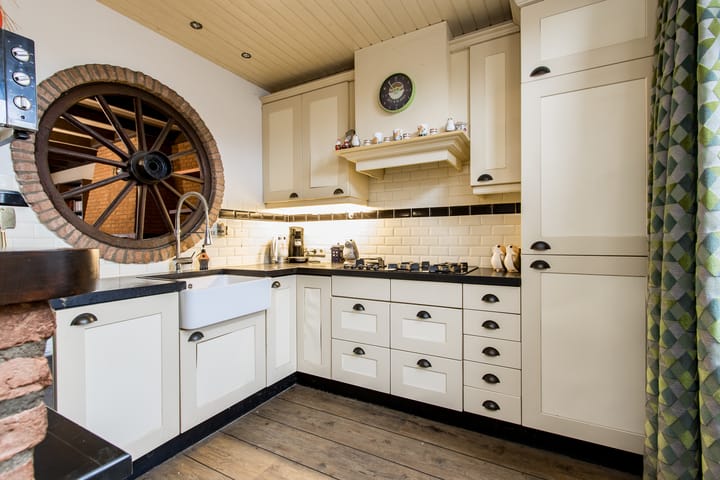 Foto 2 van Rentmeestersstraat 4