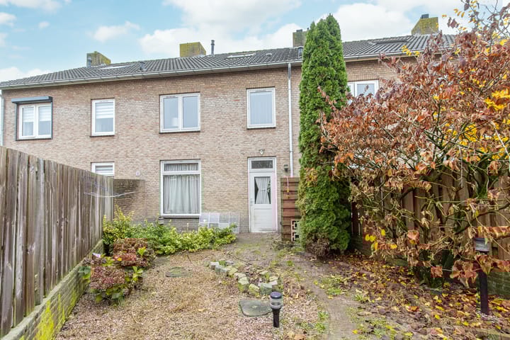 Foto 14 van Rentmeestersstraat 4