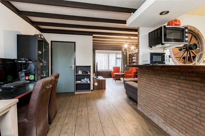 Foto 3 van Rentmeestersstraat 4