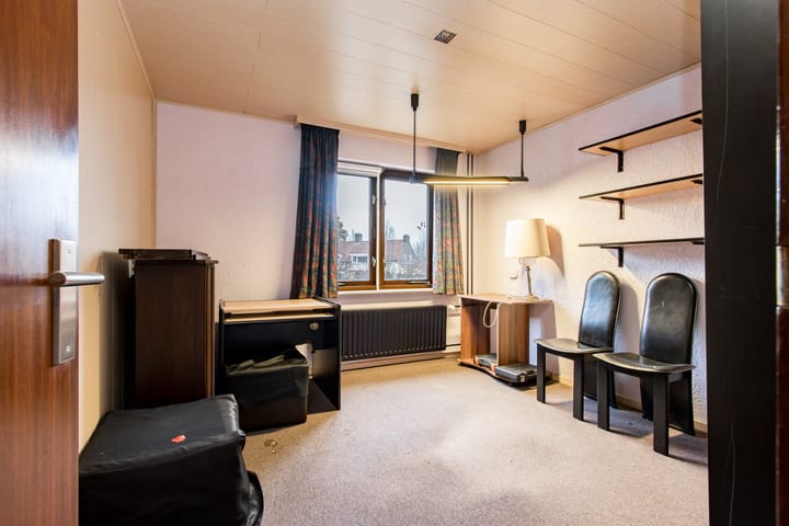 Foto 11 van Rentmeestersstraat 4