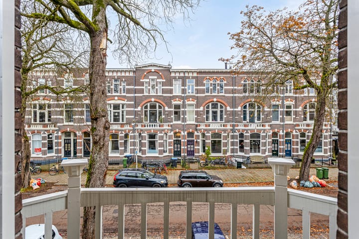 Foto 56 van van Slichtenhorststraat 64