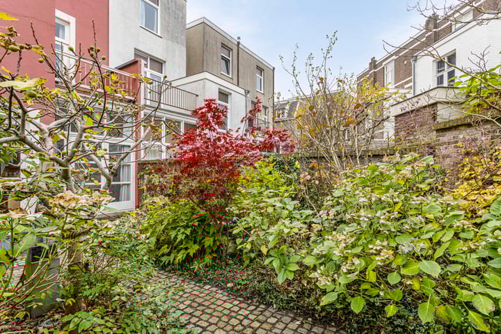 Foto 63 van van Slichtenhorststraat 64