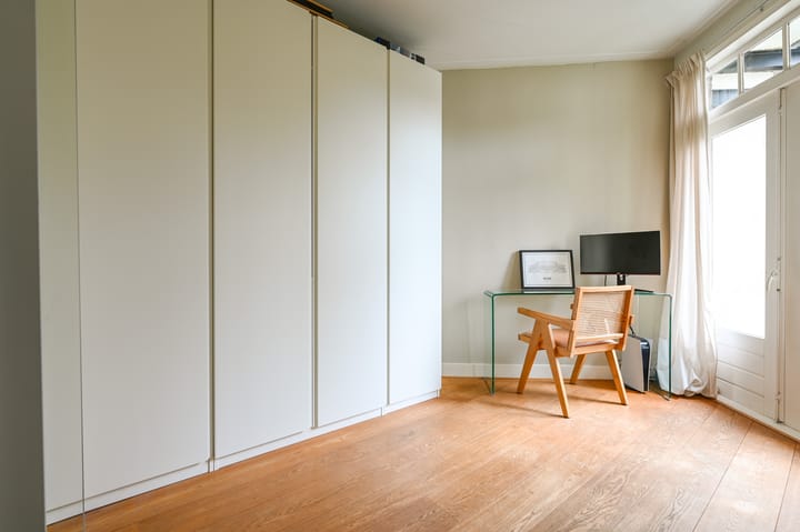 Foto 16 van Uiterwaardenstraat 59-2