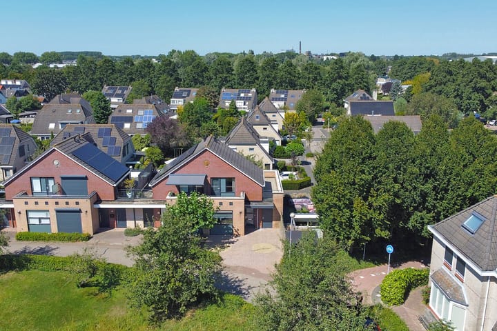 Foto 8 van Lingsesdijk 13-D