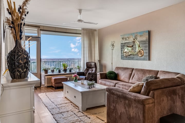 Photo 2 of Prins Willem-Alexanderpark 457