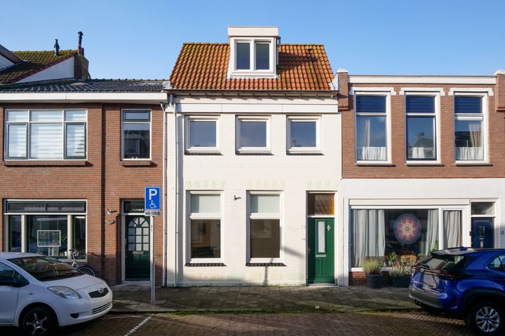 Bekijk foto 1 van Nieuwstraat 34