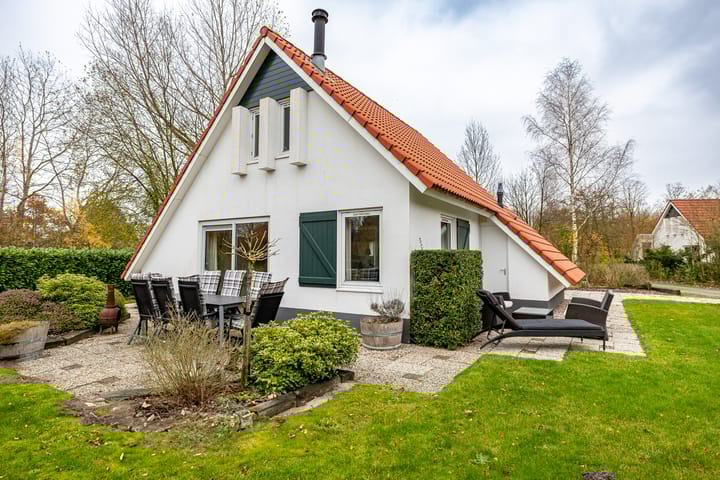 Photo 1 of De Rug 3-126