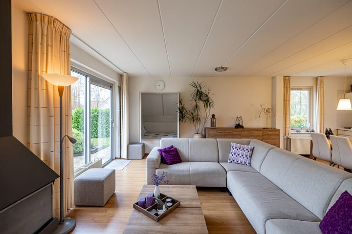 Photo 11 of De Rug 3-126