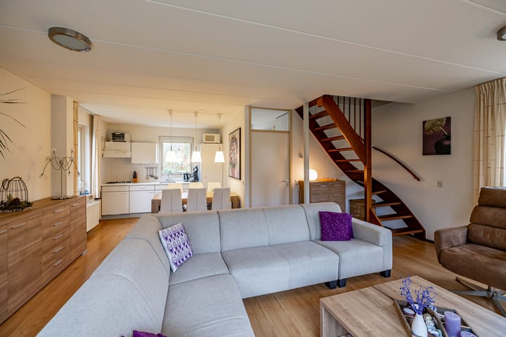 Photo 13 of De Rug 3-126