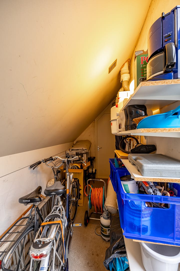 Photo 27 of De Rug 3-126