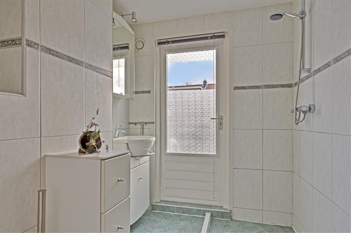 Foto 28 van Jan Pieterszoon Coenstraat 115