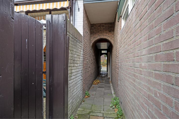 Foto 42 van Jan Pieterszoon Coenstraat 115