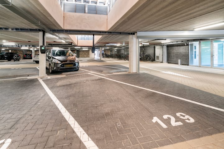 Foto 39 van Binckhorstlaan 315-J