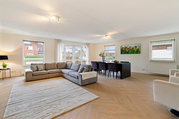 Foto 6 van Bilderdijkstraat 2-7