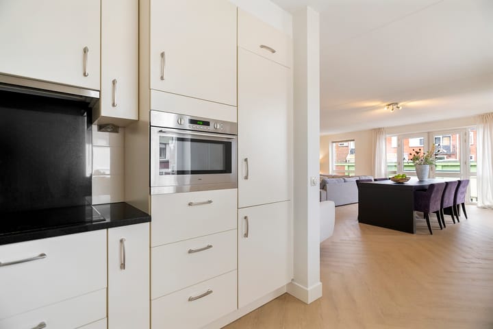 Foto 11 van Bilderdijkstraat 2-7