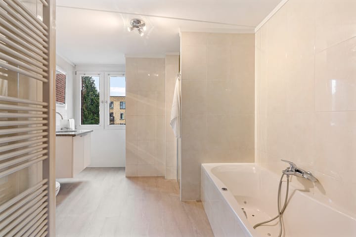 Foto 24 van Bilderdijkstraat 2-7