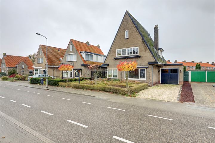 View photo 2 of Biezelingsestraat 84