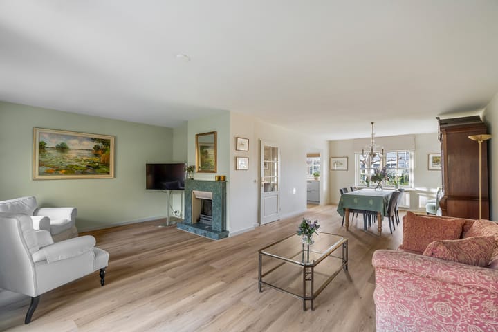 Foto 13 van Strausslaan 1