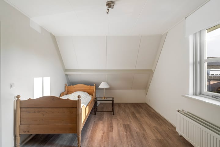 Foto 24 van Strausslaan 1