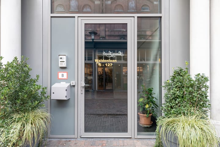 Photo 8 of Waldenlaan 69