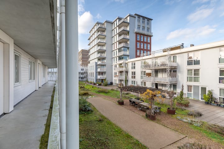 Photo 46 of Waldenlaan 69