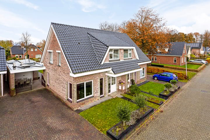 Foto 1 van Zr. Damasastraat 5