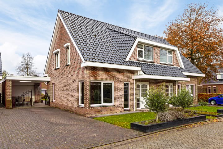 Foto 35 van Zr. Damasastraat 5