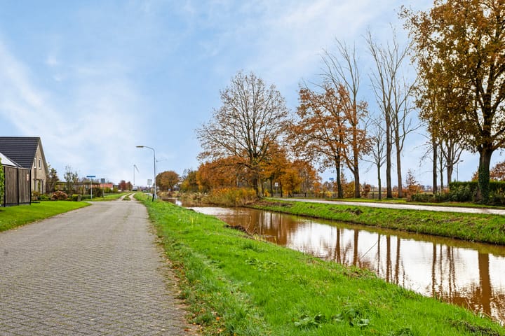 Foto 38 van Zr. Damasastraat 5