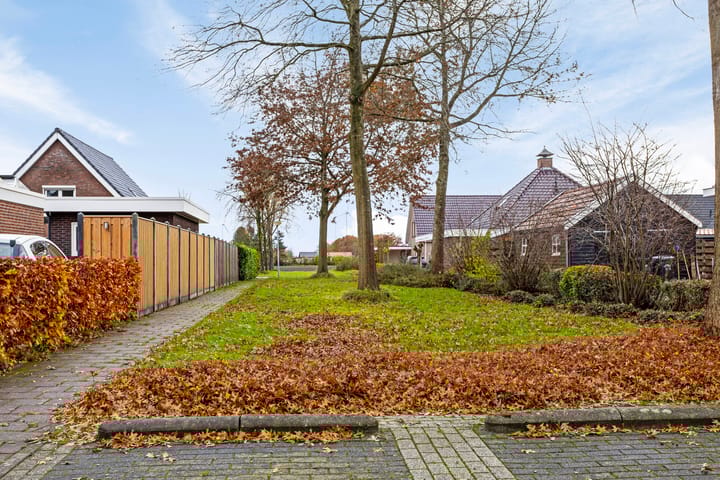 Foto 39 van Zr. Damasastraat 5