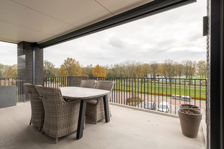 Foto 2 van Parelplein 78