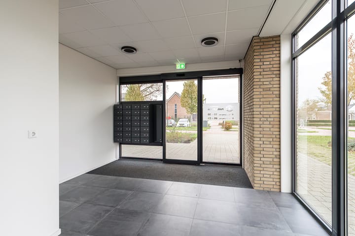 Photo 32 of Parelplein 78