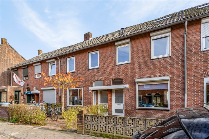 Bekijk foto 46 van Blazoenstraat 26