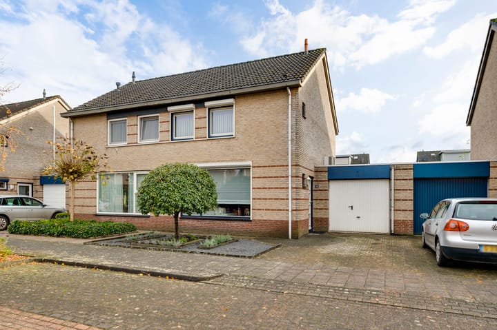 Foto 6 van Korbeel 16