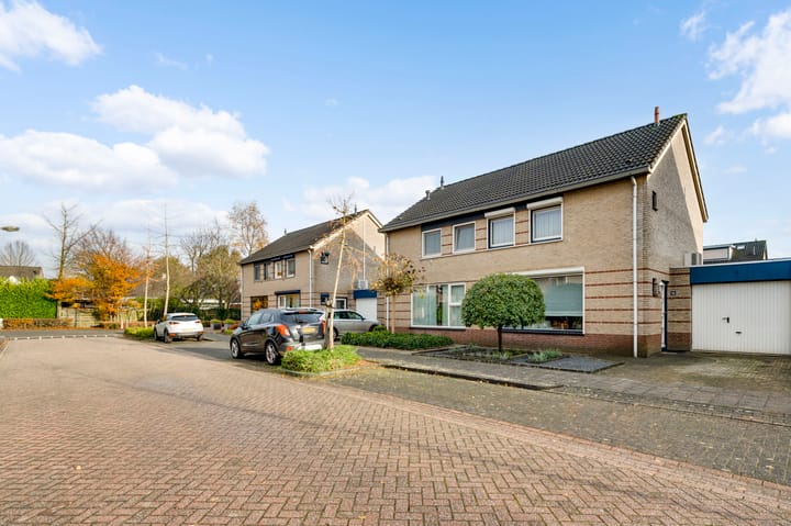 Foto 7 van Korbeel 16