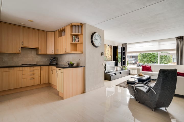 Foto 17 van Korbeel 16