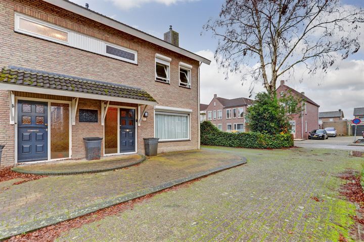 Bekijk foto 37 van Egidiusstraat 2