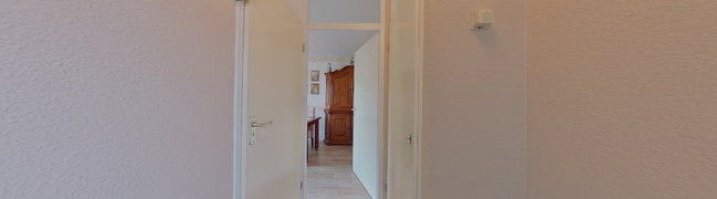 View 360° photo of hal of Hazelaarstraat 4