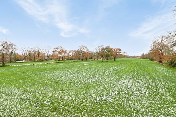 Bekijk foto 2 van Schoterlandseweg 13