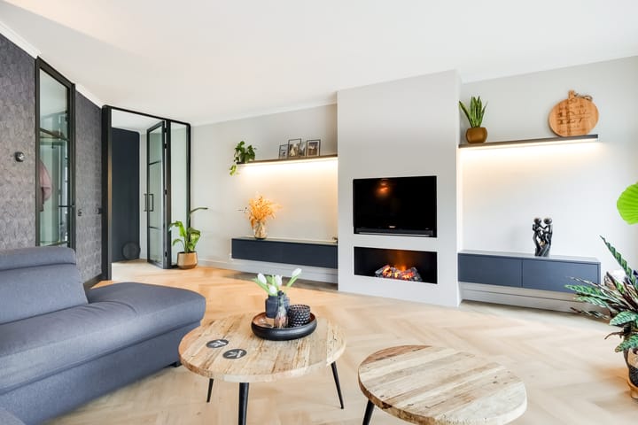 Foto 13 van Middenweg 73