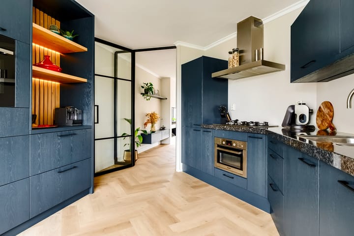 Foto 16 van Middenweg 73