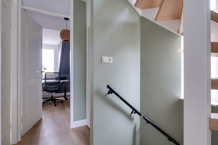 Foto 32 van Middenweg 73