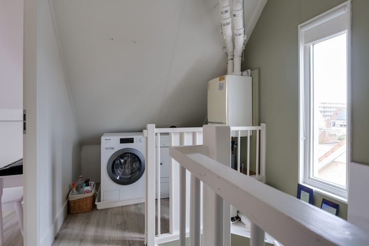 Foto 42 van Middenweg 73