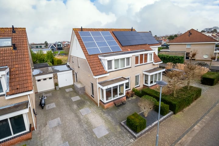 Foto 47 van Middenweg 73